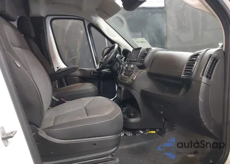 2024 Ram Promaster 2500 Tradesman High Roof 159 Wb W/Pass Seat z USA, uszkodzony, nr VIN 3C6LRVDG4RE133010